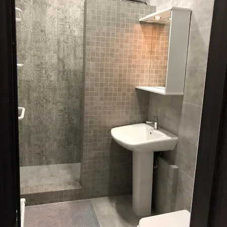 новострой клубного типа р-н аркадии, 7я фонтана. * Odessza